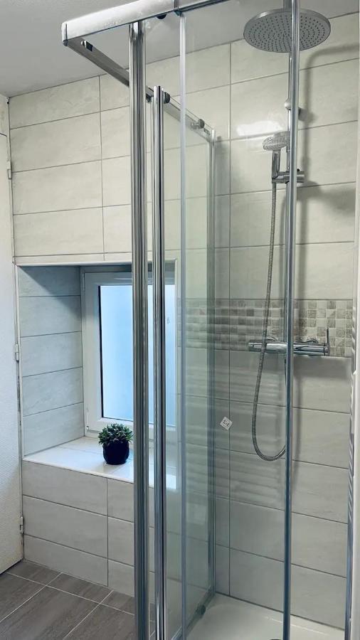Jolie Appartement 2 Chambres 65M2 Au Centre Ville Fontenay-le-Comte Kültér fotó