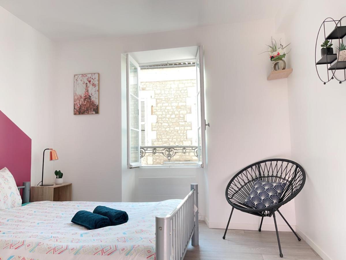 Jolie Appartement 2 Chambres 65M2 Au Centre Ville Fontenay-le-Comte Kültér fotó